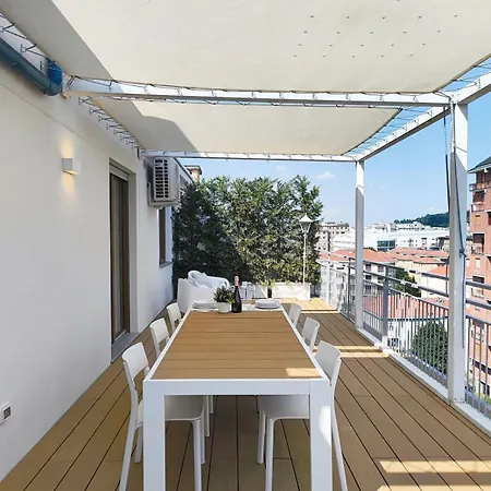 公寓 Piano7 - Attico Luminoso Con Terrazzo 都灵